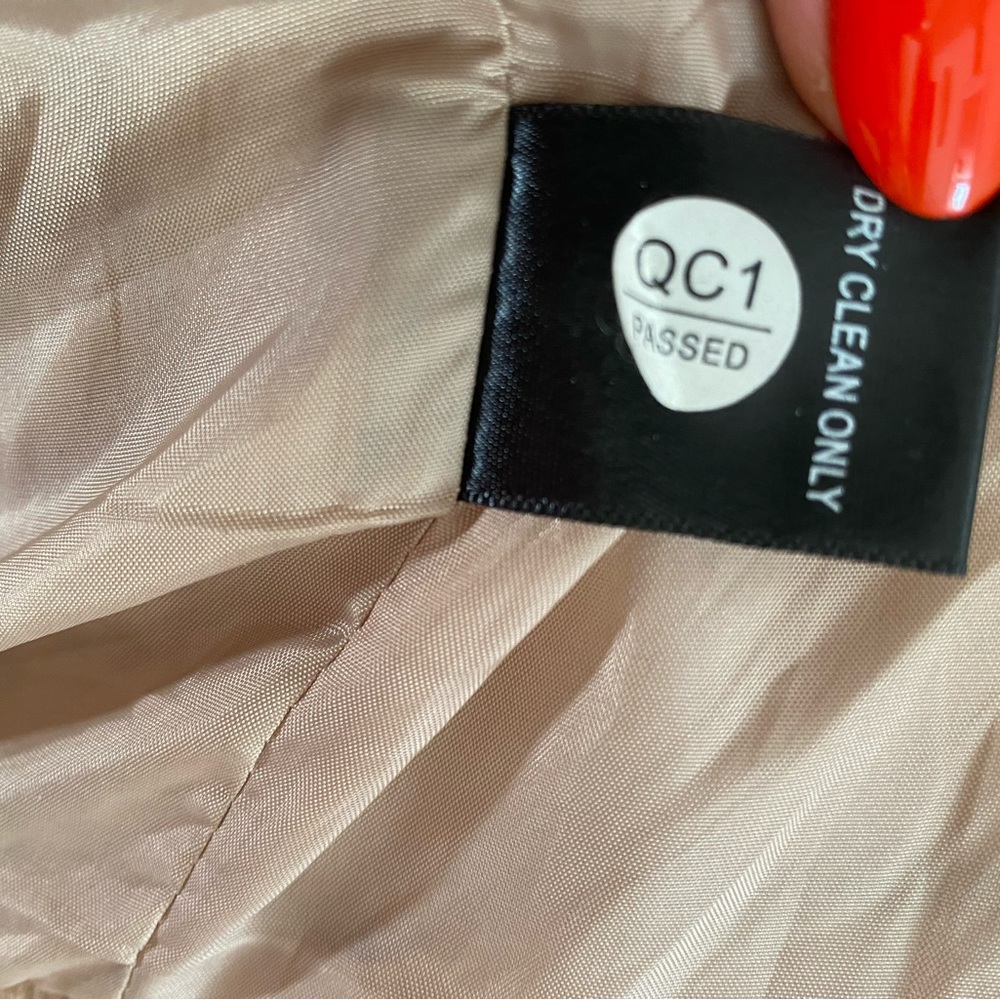 It’s A Long Story Coat In Beige, Size M View 5